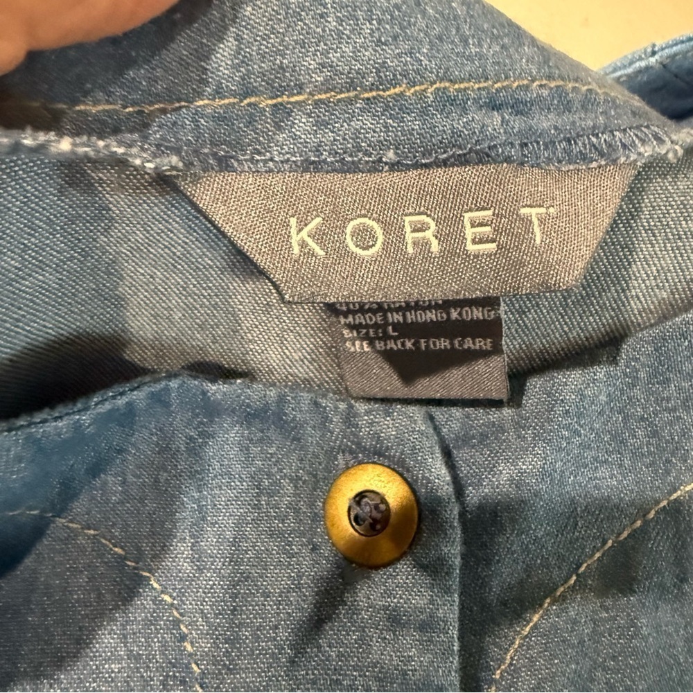 Vintage Koret Denim Shirt Embroidery Art to Wear Embellished Beads Size Large - Picture 13 of 15